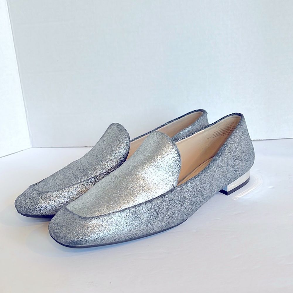 NINE WEST Silver Sparkle Loafer with Silver Heel-Size 9.5